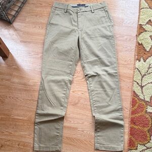 Dockers Men's Khaki. 29x32 Slim